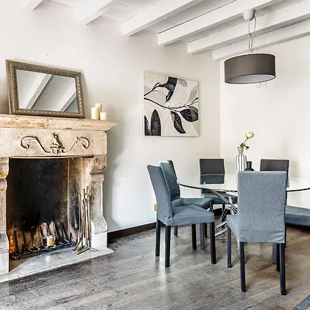 Brand New 2 Bedrooms In Brera Апартаменты Милан